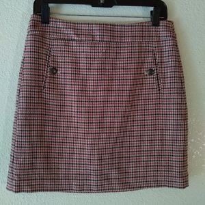 Ann Taylor Loft houndstooth miniskirt sz 4